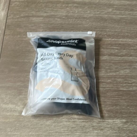 Shapermint Essentials Scoop Neck Cami Black‎ XXL NWT in packaging - Picture 3 of 5
